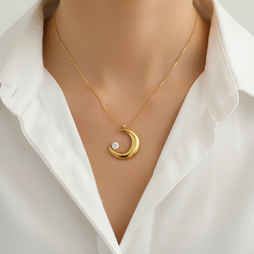 Golden Crescent Moon Crystal Necklace – Elegant Celestial Pendant